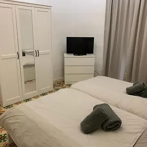 2 Bedroom In The Centre Of Malta