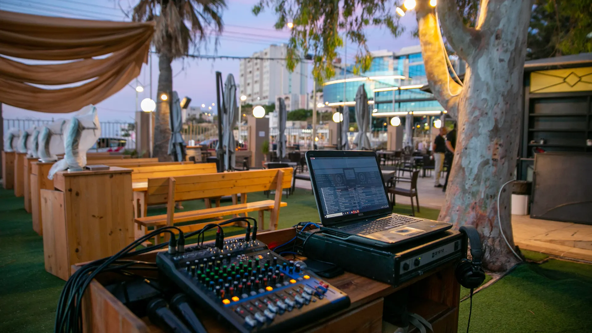 Beach Garden Hotel San Ġiljan Malta