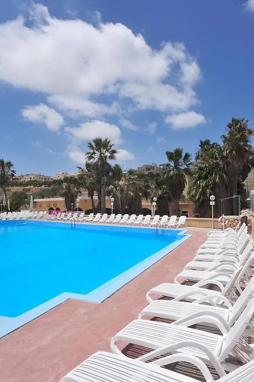 Beach Garden Hotel San Ġiljan