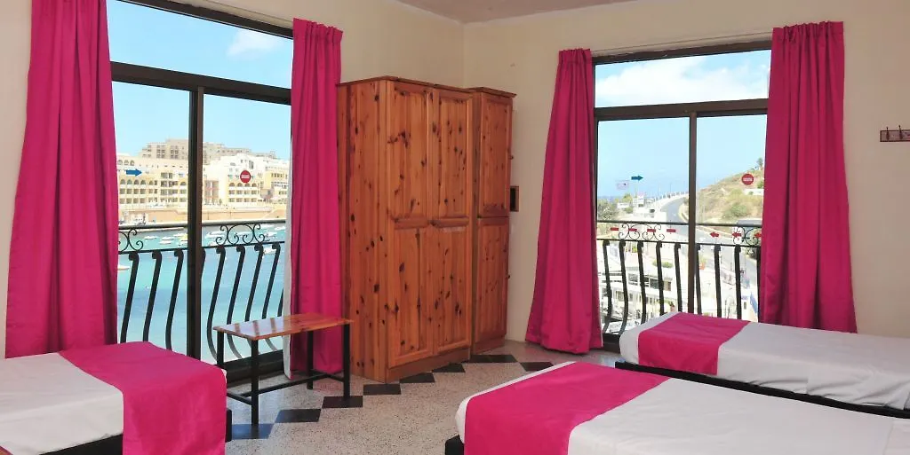Beach Garden Hotel Сент Джулианс